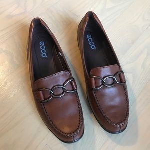 ecco brown leather loafers